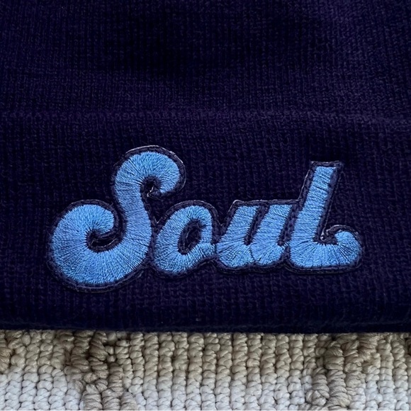 NWOT Aviator Nation × Soulcycle Patch
Blue Beanie Unisex - Picture 2 of 7